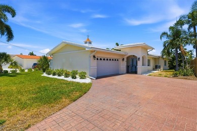 PRIME BELLE VISTA LOCATION - ST PETE BEACH WATERFRONT HOME AND - photo 45