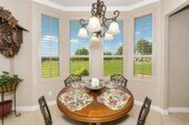 Luxurious home in 24-7 guarded gated home on pristine 18 hole - photo 13