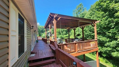 A Country Retreat near Dale Hollow Lake. Beautiful 3160 Sq. Foot - photo 14