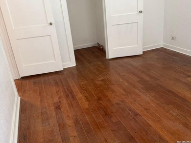 INVESTORS welcome - Still needs some TLC - New fresh interior - photo 15