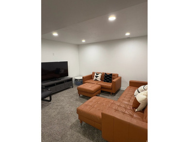 Experience the ideal mix of comfort and convenience in this - photo 23