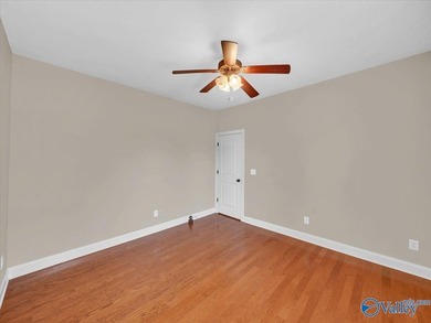 Open House Sunday Jul 19th 2-4PM *** Beautiful full brick home - photo 24