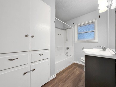 Just listed a perfect starter home or downsizing. This gem - photo 25