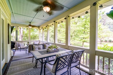Savor summertime on Badin Lake in your fully renovated cottage - photo 35