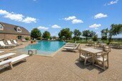 Luxurious home in 24-7 guarded gated home on pristine 18 hole - photo 35