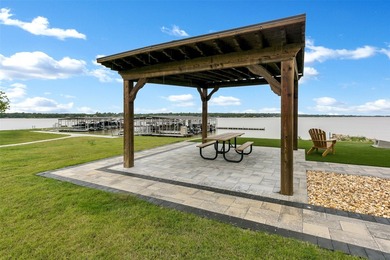 Luxurious home in 24-7 guarded gated home on pristine 18 hole - photo 37