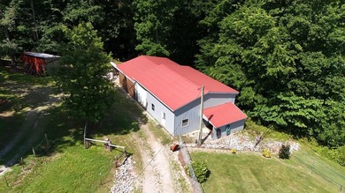 A Country Retreat near Dale Hollow Lake. Beautiful 3160 Sq. Foot - photo 40
