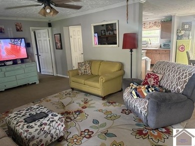 This 3BR, 2 BA Manufactured home sits on a permanent foundation - photo 5