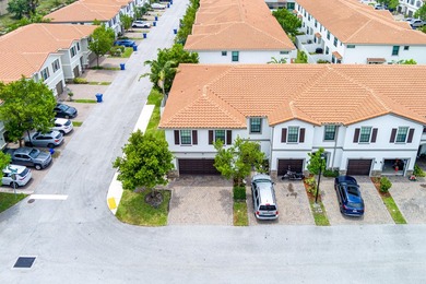 Rare corner-lot townhome with a 2-car garage in a quiet, gated - photo 17