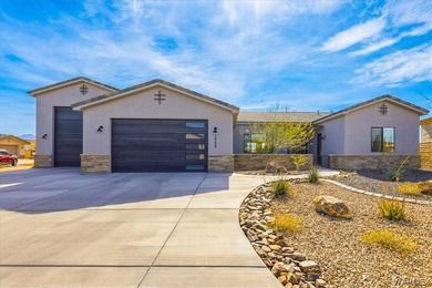 (private lake, pond, creek) Home For Sale in Bullhead City Arizona