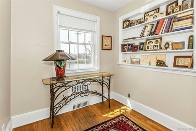 Welcome to this beautifully maintained brick Center Hall - photo 25