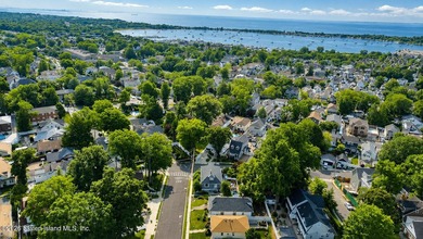 Welcome to 106 Hillcrest Avenue, a single-family detached raised - photo 36