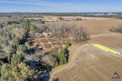 Outstanding prime piece of property for future development! Over - photo 42