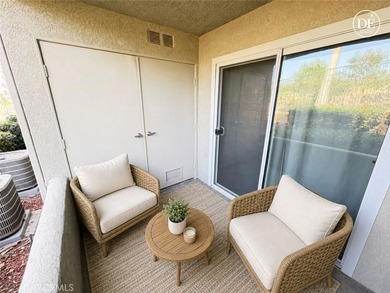 Recently upgraded and truly turnkey, this 1-bedroom, 1-bathroom - photo 4