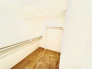 Recently upgraded and truly turnkey, this 1-bedroom, 1-bathroom - photo 7