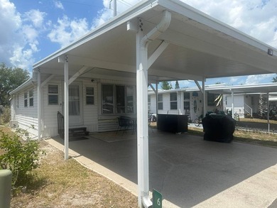 Escape to your own Florida retreat with this beautifully - photo 2