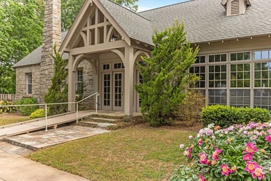Classic architecture. Refined living. An exceptional setting - photo 2