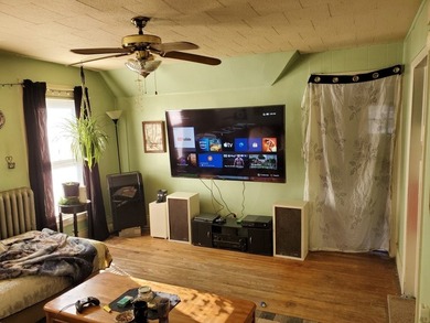 Investment Opportunity: Duplex with Potential in Rochester! - photo 20