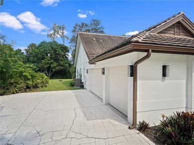 Exquisite Fully Remodeled Hawksridge Pool Home! Beautifully - photo 36