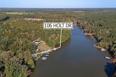 Welcome to your dream lakefront retreat! This fully furnished - photo 42