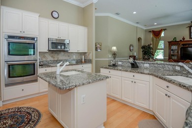 Welcome to your own private oasis in the desirable Manderly Bay - photo 11