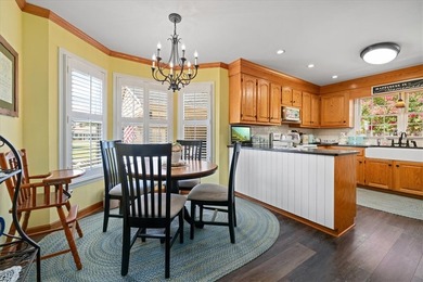 Welcome to 1 Oakridge Court, where comfort, convenience, and - photo 15