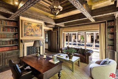 Set on a dramatic bluff of only 14 homes overlooking the Pacific - photo 16