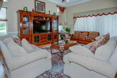 Welcome to your own private oasis in the desirable Manderly Bay - photo 16