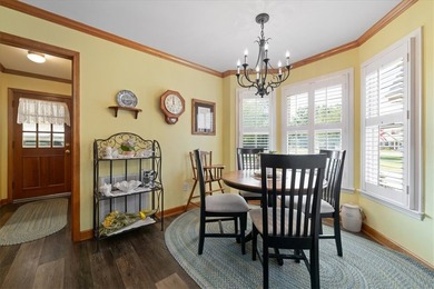 Welcome to 1 Oakridge Court, where comfort, convenience, and - photo 17