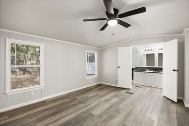 Charming Lake Access Home Near Lake Granbury! Enjoy the best of - photo 22