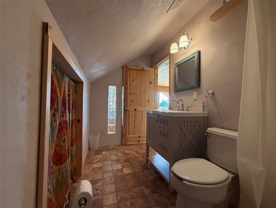 Where serenity meets artistic charm, this property is a nature - photo 22