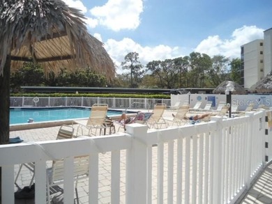 Back on the market buyer financing fell through. Move-in ready - photo 22