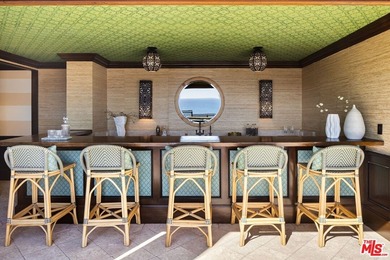 Set on a dramatic bluff of only 14 homes overlooking the Pacific - photo 23