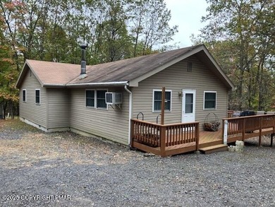 Indian Mountain Lakes Home For Sale in Albrightsville Pennsylvania