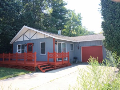 Lake Home For Sale in Houghton Lake, Michigan