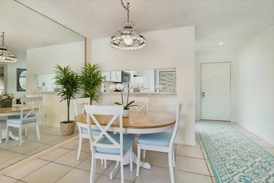 Beautiful 2 Bed/2 Bath 1st floor Condo in the highly desirable - photo 12