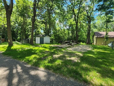 Welcoming, spacious RV unit near the lake at Cokato Lake RV - photo 12
