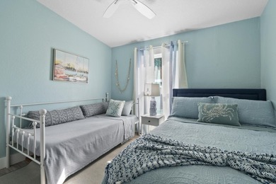Welcome to 807 Grant St in West Palm Beach - a fantastic - photo 15