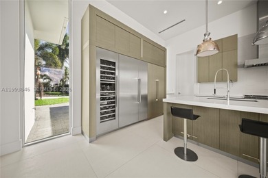 Experience elevated waterfront living in the prestigious Coral - photo 17