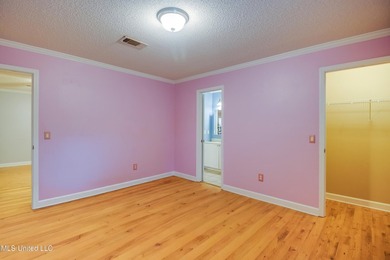Welcome to your Gulf Coast retreat! This spacious 4-bedroom - photo 18