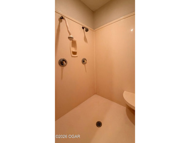 Welcome to this beautifully maintained traditional home in the - photo 22