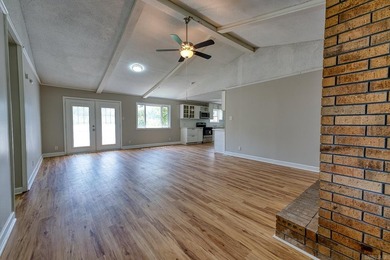 Nestled on 1.7 scenic acres in Hot Springs, Arkansas, this - photo 5