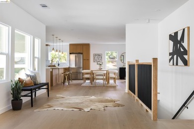 Nestled in Oakland's coveted Crocker Highlands neighborhood, 799 - photo 8