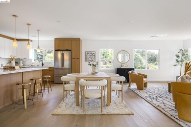 Nestled in Oakland's coveted Crocker Highlands neighborhood, 799 - photo 9