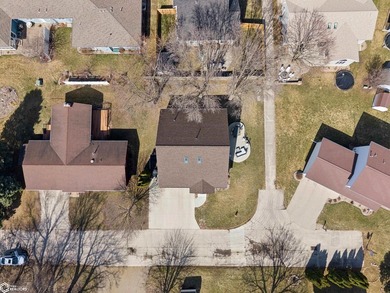 BRAND NEW ROOF! Tucked just off coveted North Shore Drive, this - photo 3