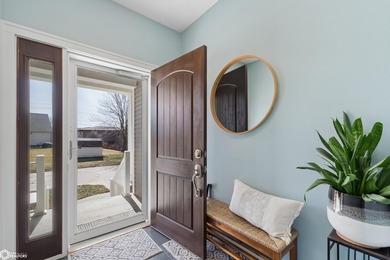 BRAND NEW ROOF! Tucked just off coveted North Shore Drive, this - photo 4