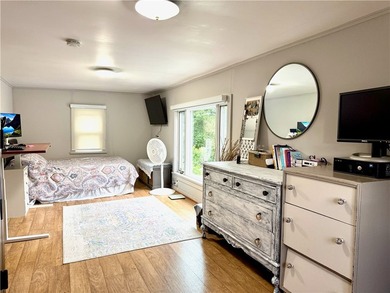 This is the LARGE house on the LARGE lot you have been looking - photo 24