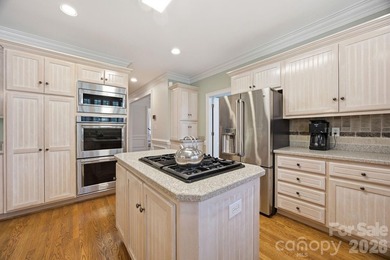 Welcome to the Firethorne Neighborhood - a beautiful golf course - photo 24