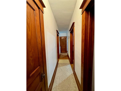 This is the LARGE house on the LARGE lot you have been looking - photo 26