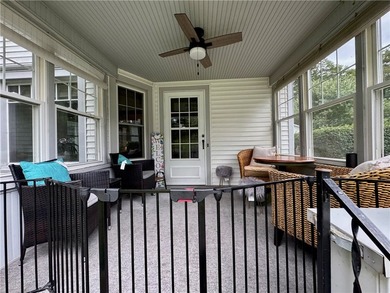 This is the LARGE house on the LARGE lot you have been looking - photo 29